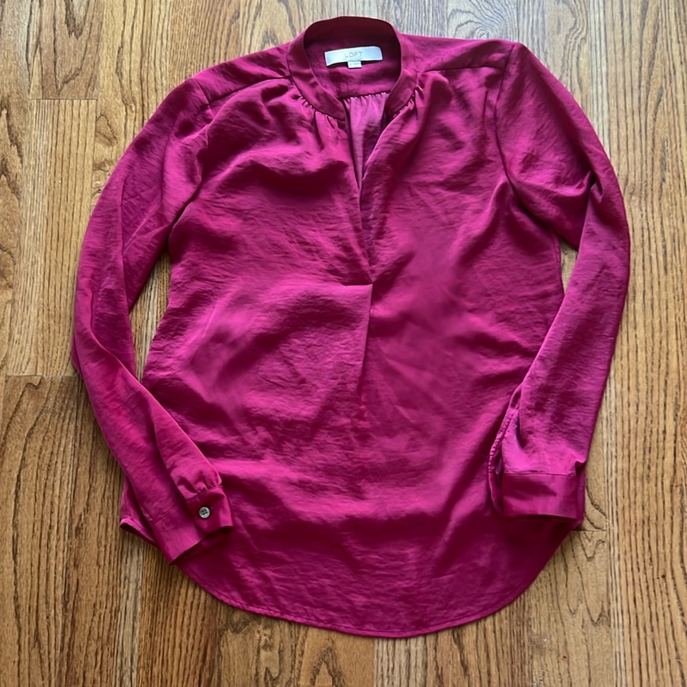 Gorgeous cranberry colored top